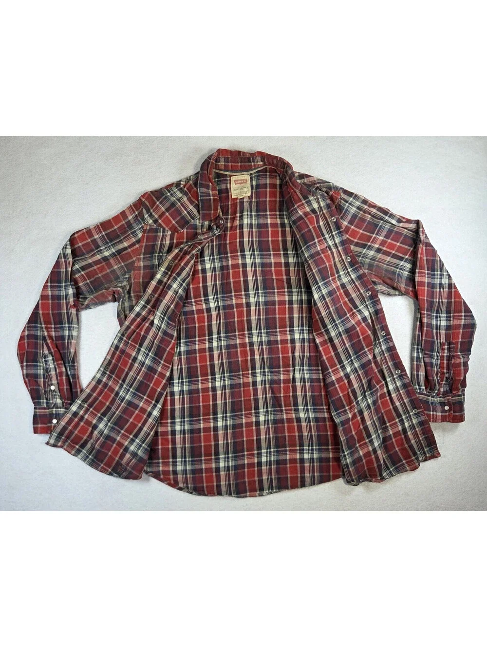 Levis Mens Large Red Blue Plaid Flannel Western Pearl Snap Rodeo Work Shirt FLAW